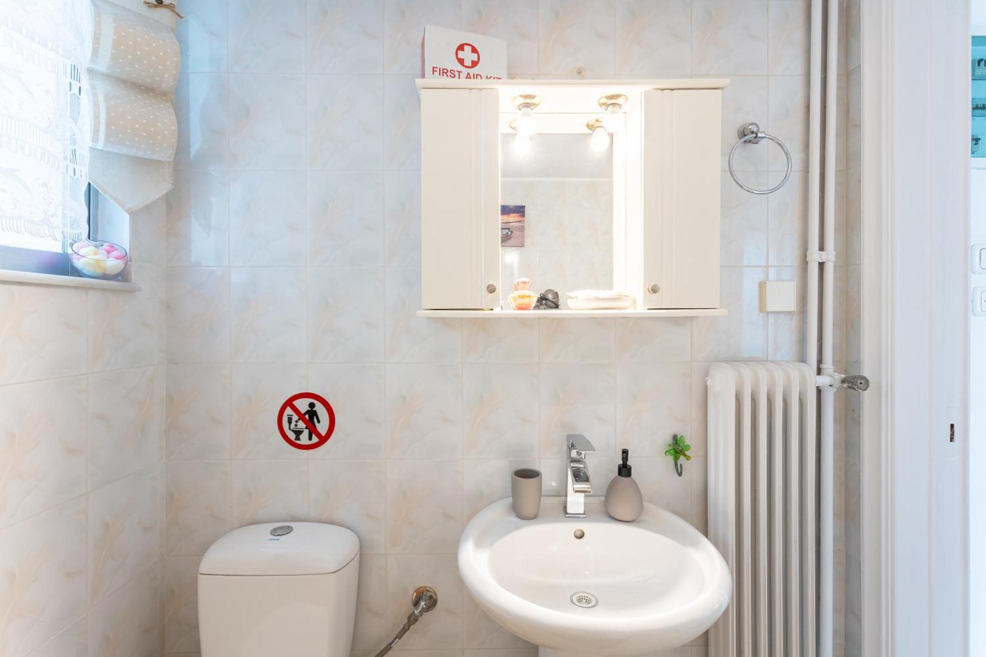 Sofi'S Flat In The City Center, 5Min To The Sea Kalamata Exterior foto