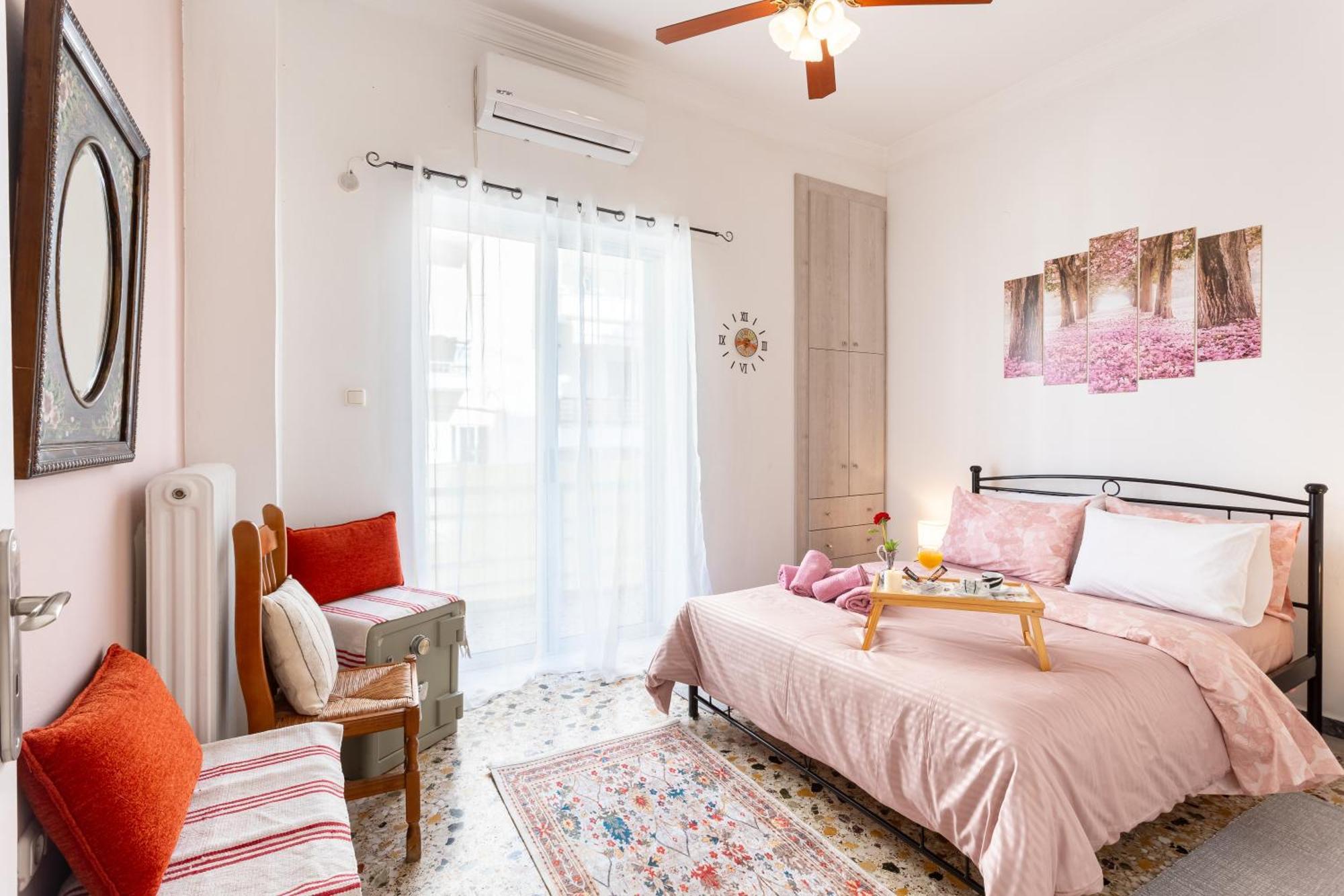 Sofi'S Flat In The City Center, 5Min To The Sea Kalamata Exterior foto